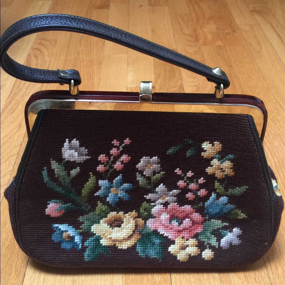 Brown needlepoint purse - NWOT